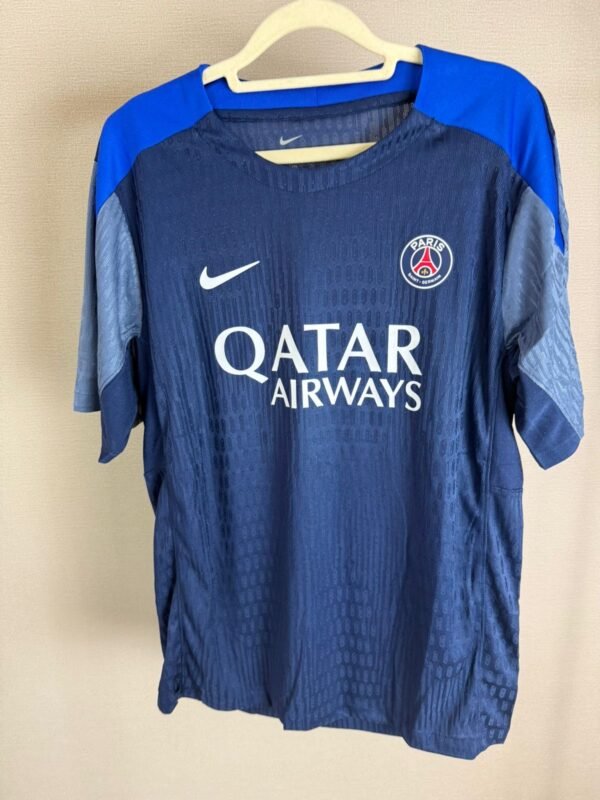 Paris Saint-Germain 2023/24 Training Player Edition