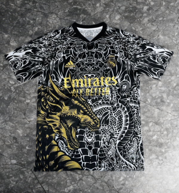 REAL MADRID DRAGON FAN EDITION [ID: C 1]