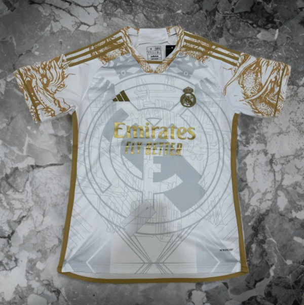 REAL MADRID
GOLD WHITE FAN EDITION [ID: D 1]