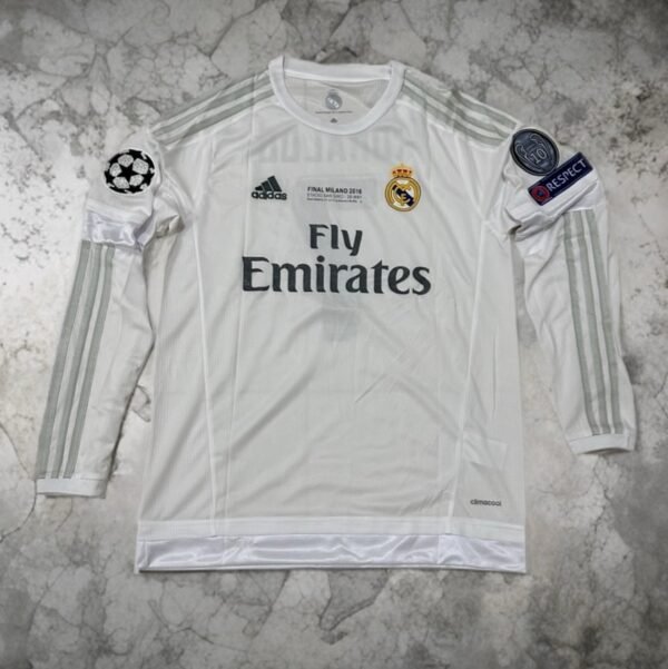 RONALDO REAL MADRID
2015-2016 [ID: D 1]
