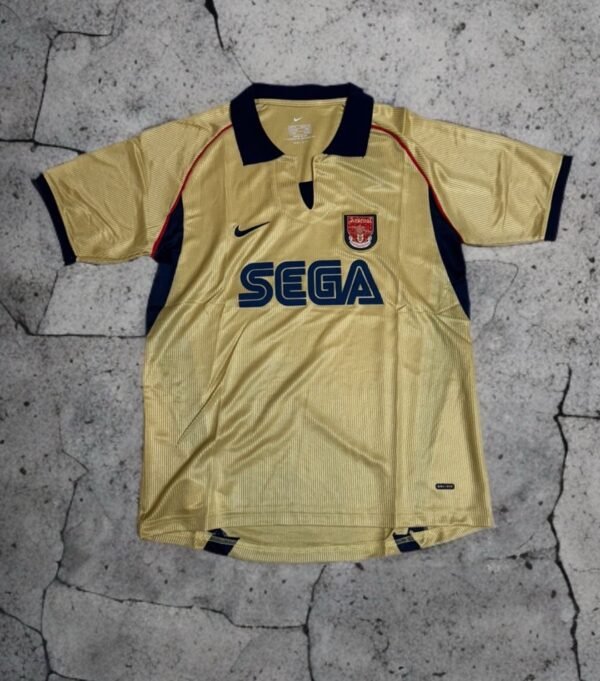 ARSENAL VINTAGE JERSEY
1999-2000 [ID: B 5]