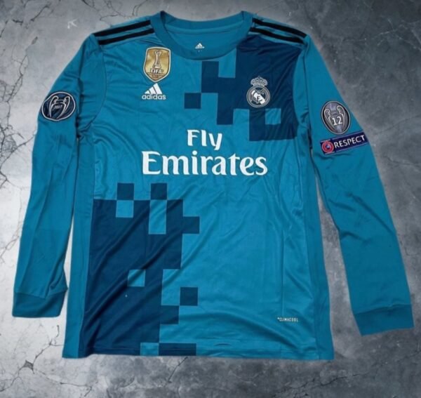 RONALDO REAL MADRID
GREEN LONGSLEEVES JERSEY [ID: H 6]