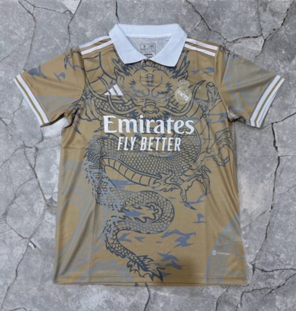 REAL MADRID
GOLD POLO FAN EDITION [ID: d 2]