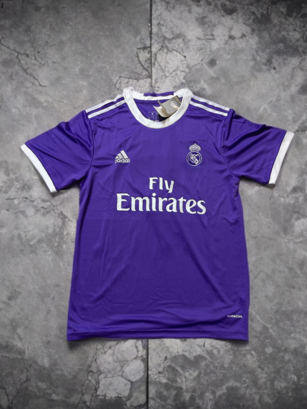 REAL MADRID PURPLE KIT With Shorts [ID: a 4]